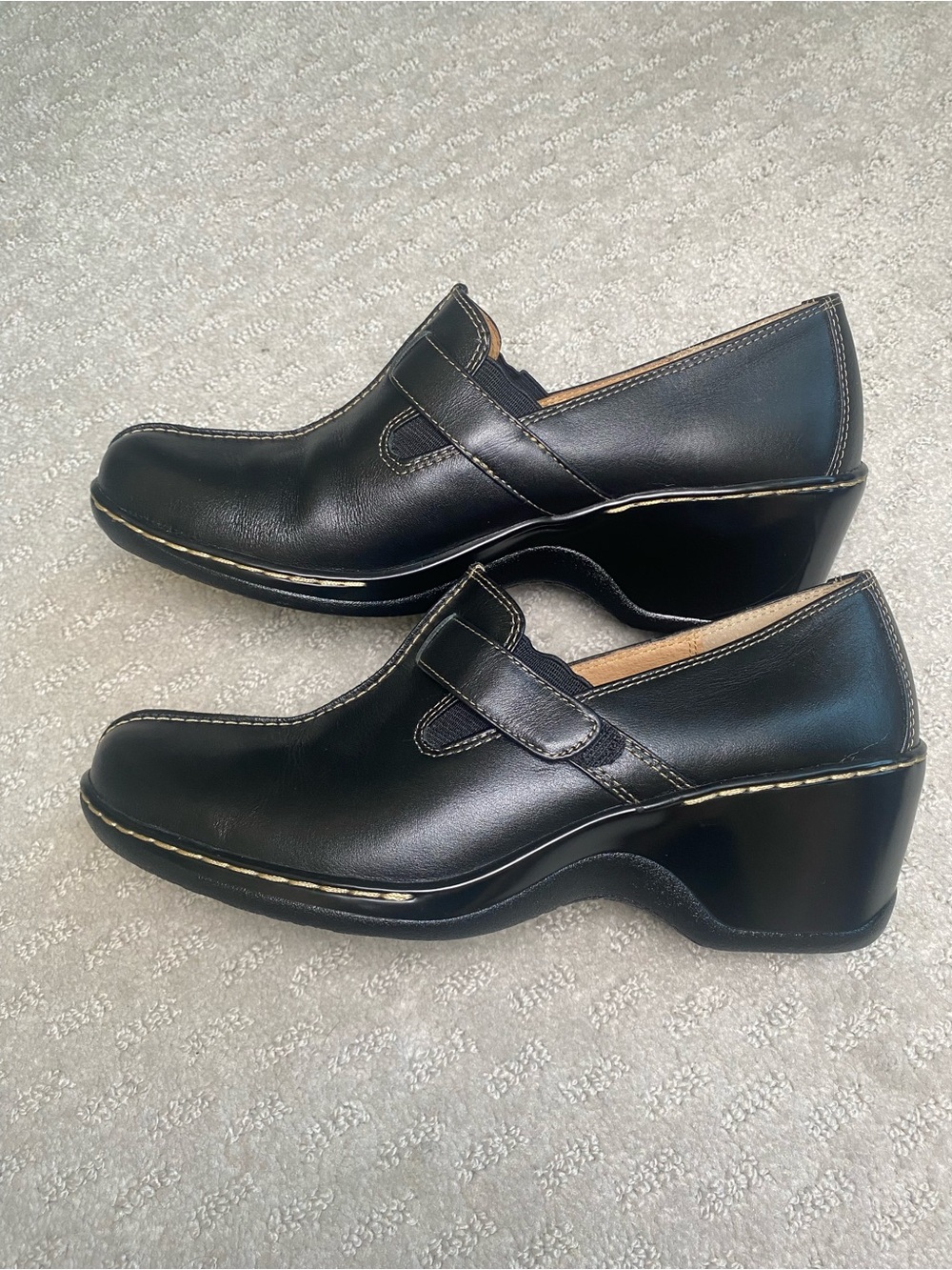 Softspots Leather Mary Jane Wedge Heels, Loafers, Adjustable Strap, Black Sz 7.5